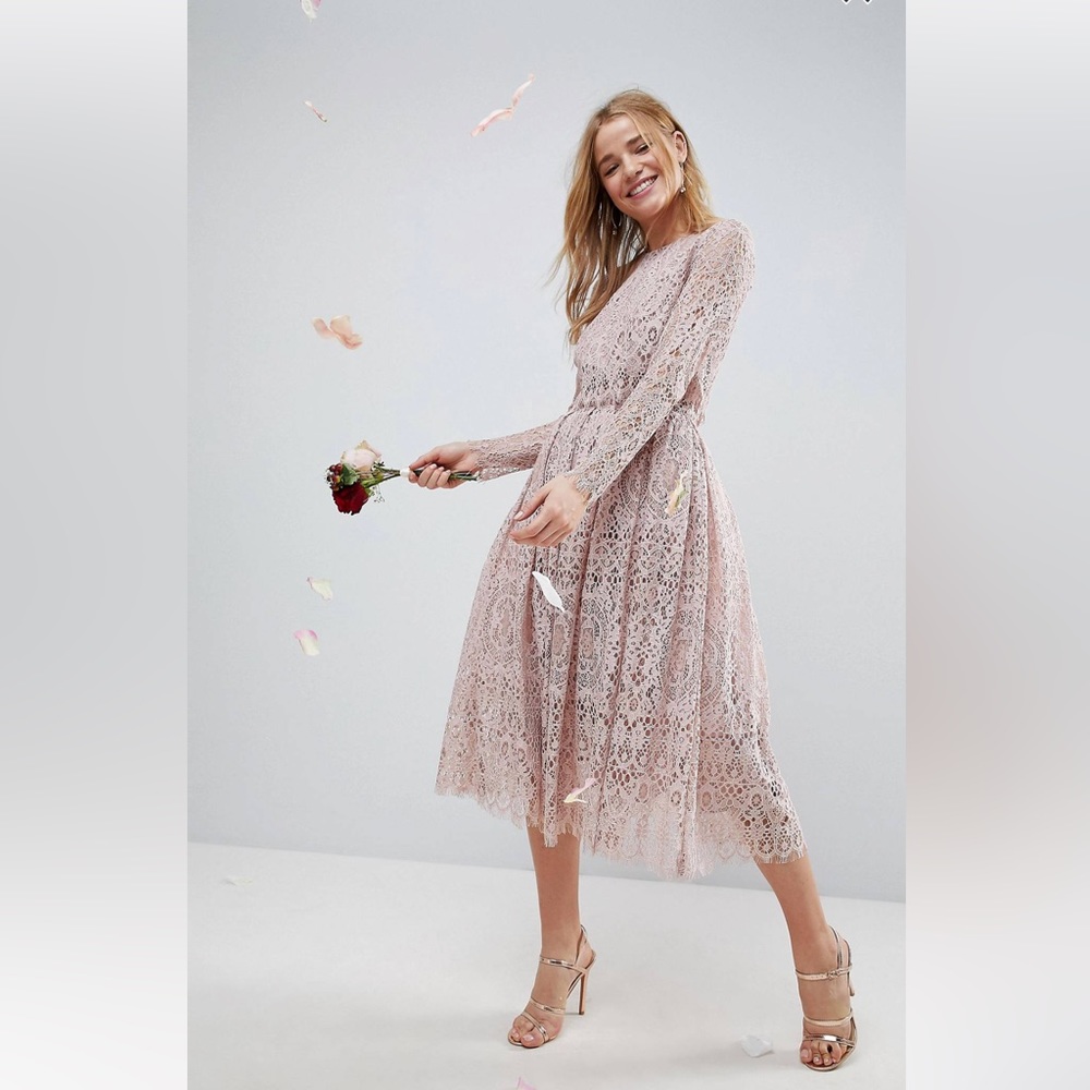 Long sleeve midi dress!